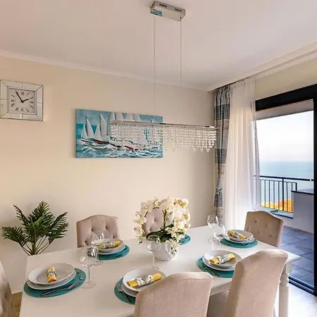 Myflat Lux Penthouse Apartment *