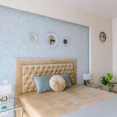 Apartment Myflat Lux Penthouse *