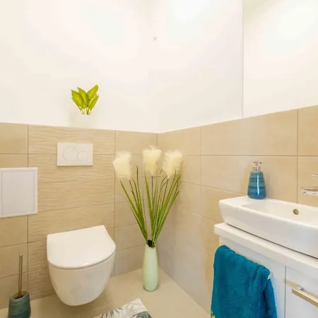 Myflat Lux Penthouse Apartment