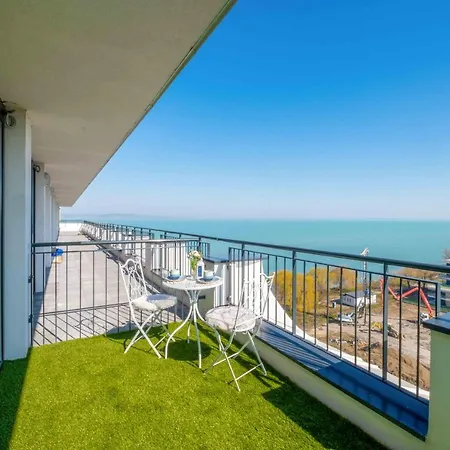 Myflat Lux Penthouse Apartamento Siófok